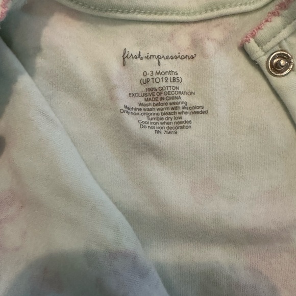 First impressions infant onesie - Picture 3 of 3